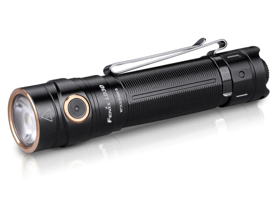 Image of the Fenix LD30 Flashlight.